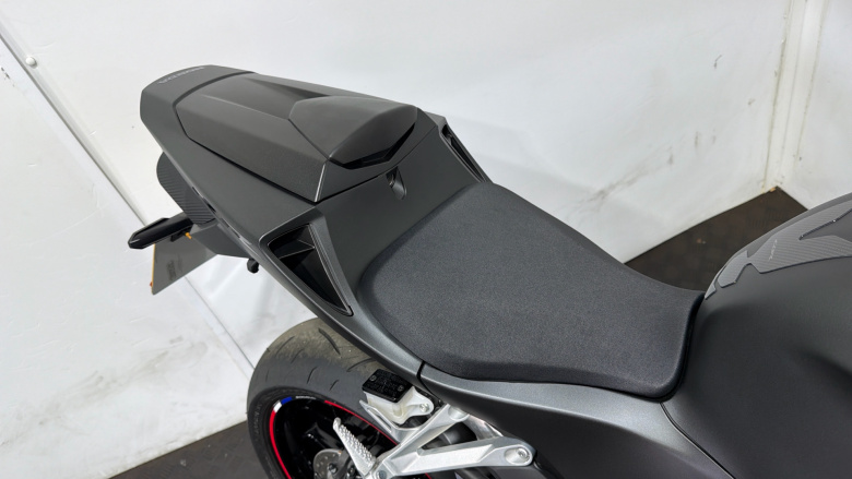Honda CBR600RR (24MY)